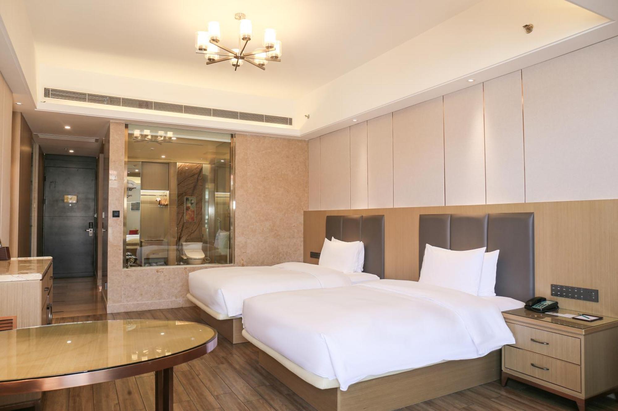 Отель Wanda Realm Xiamen North Bay Экстерьер фото