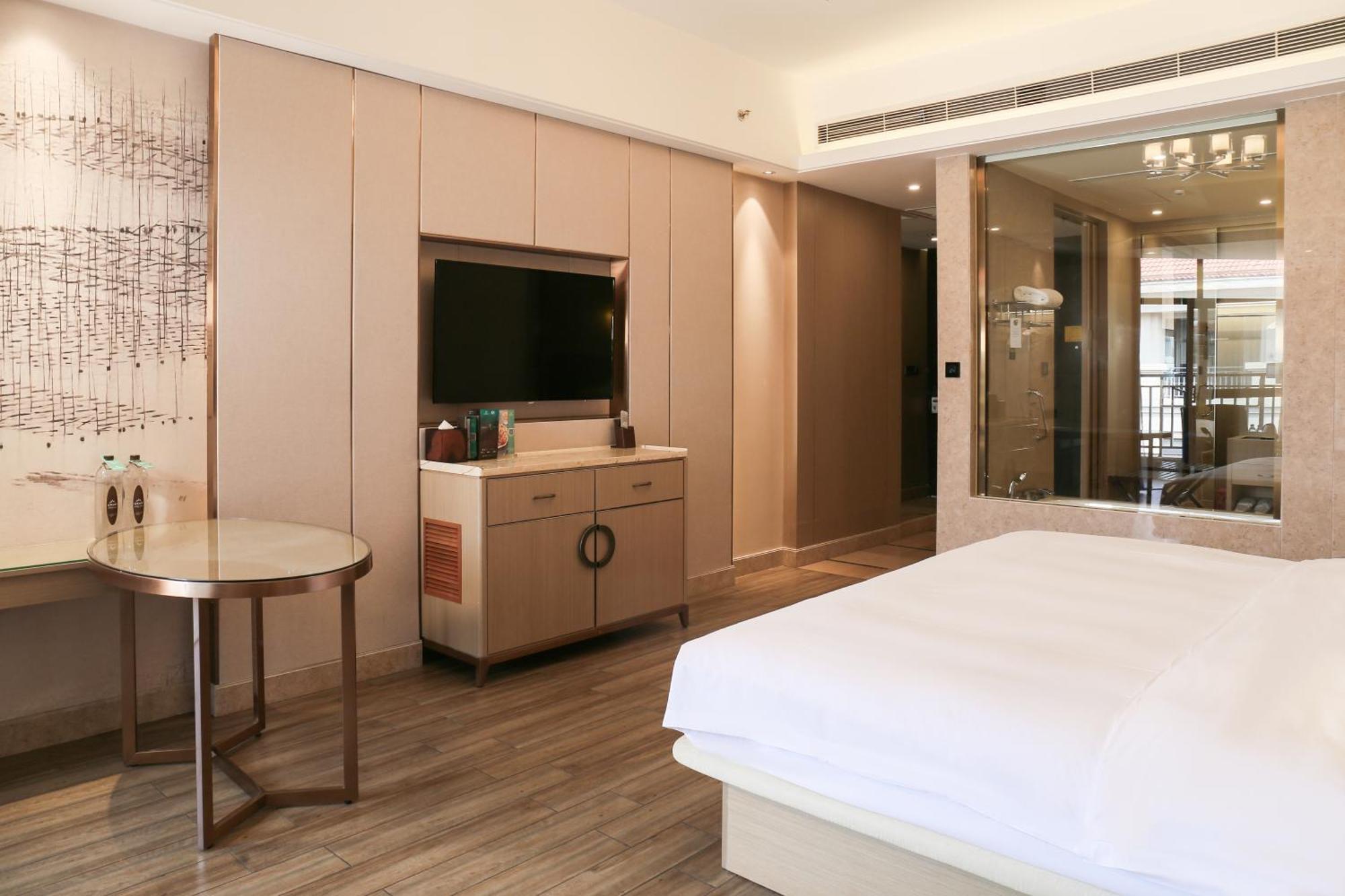 Отель Wanda Realm Xiamen North Bay Экстерьер фото
